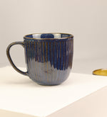 Bitki Çayı & Pastil & Lacivert Porselen Kupa & Godiva Çikolata Hediye Seti