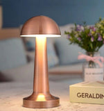 Rose Mantar Masa Lambası