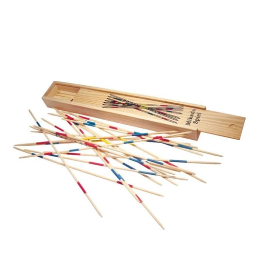 Oliver Twist Kitabı & Mikado Spiel Oyun Çubukları & Matara & Züber Kidz Hediye Seti