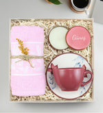 Pembe Metal Kutulu Mum & El ve Yüz Havlusu & Fincan