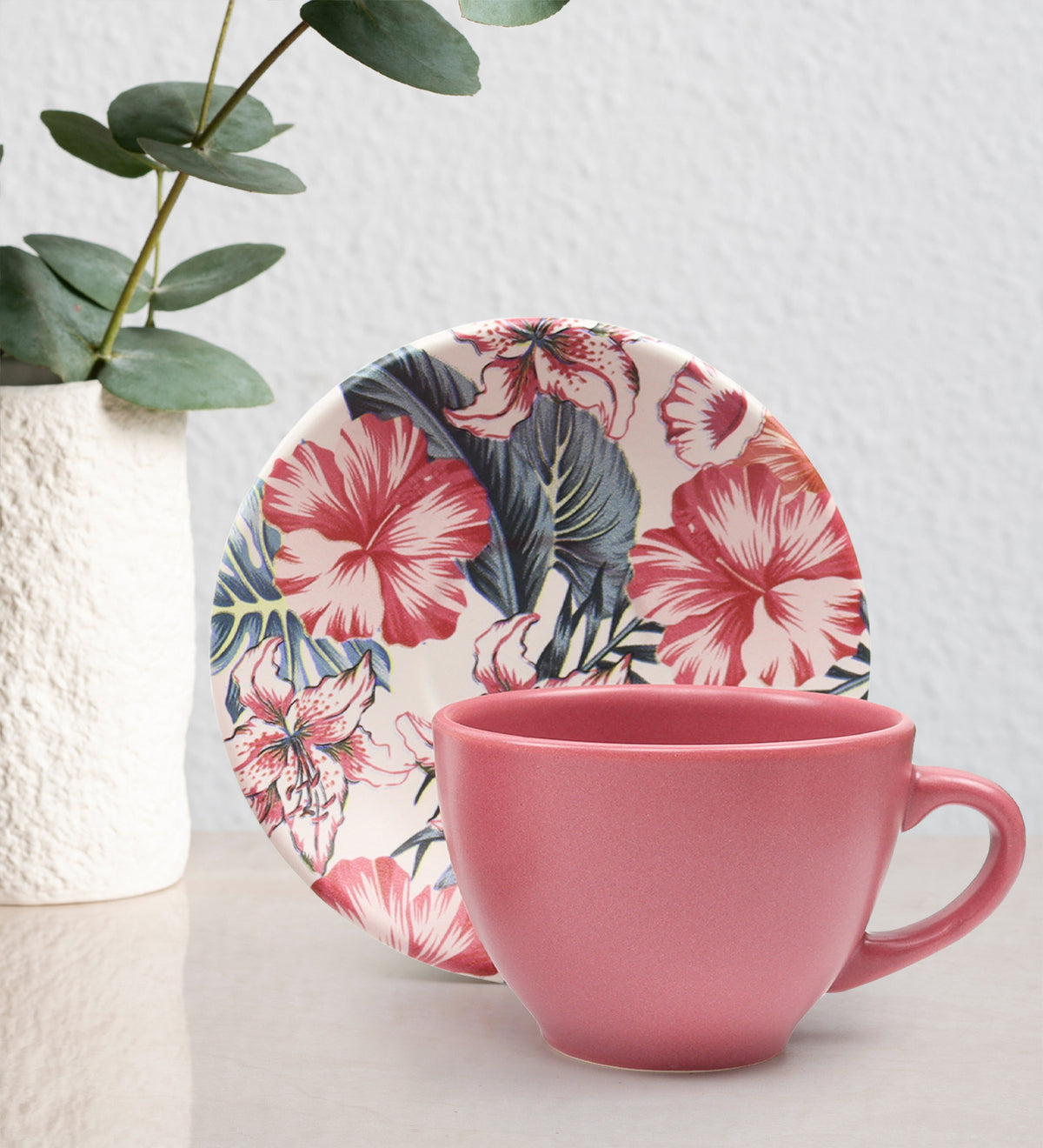 Pembe Çay Fincanı & Saten Toka & Sukulent & 2'li Tea Shop Çay Hediye Seti