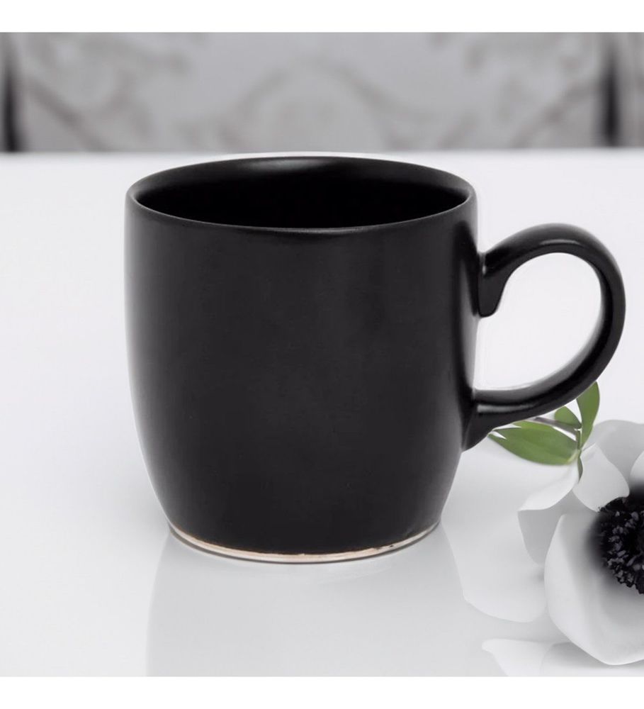 Beta Tea & Kurutulmuş Çiçek Buketi & Demleme Aparatı & Melodi Tablet Çikolata & Siyah Kupa Hediye Seti