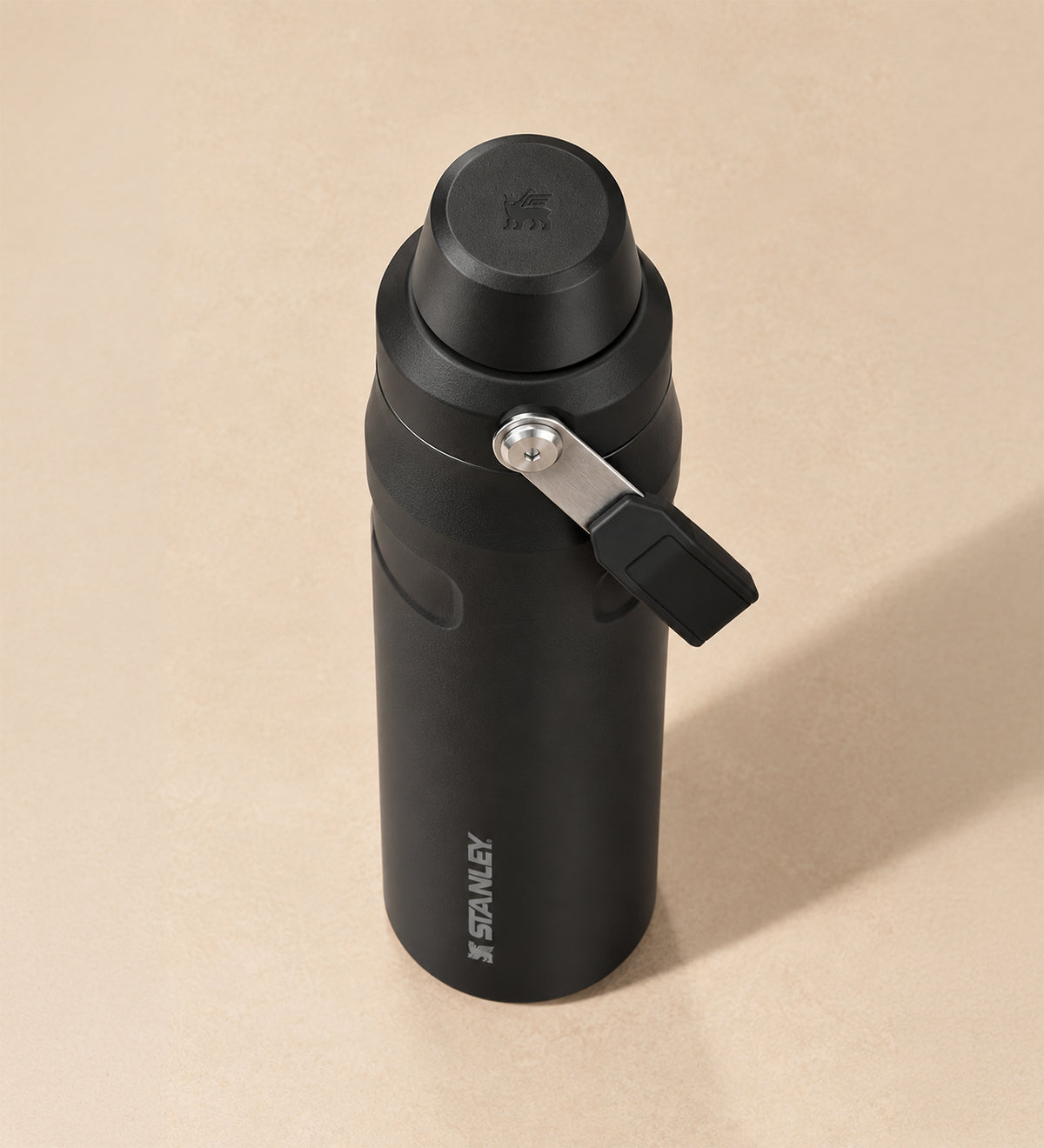 Stanley Iceflow Fast Flow Soğuk Su Termosu 0.70 L