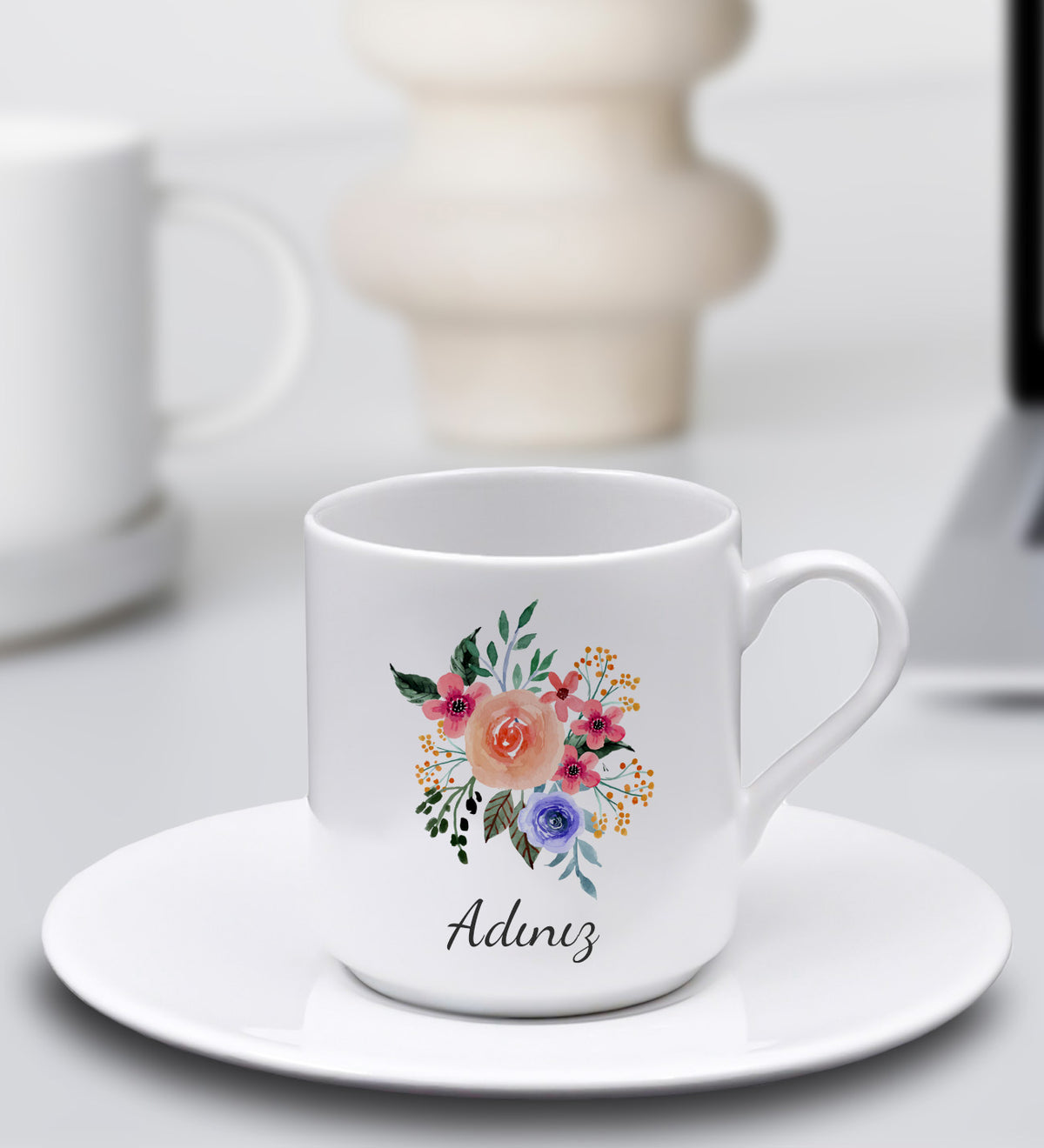 Pembe Çiçekli Kilitli Kutusunda Kişiye Özel Fincan & Beyaz Metal Kutulu Mum & Buhurdanlık & Kabak Lifli Sabun & El Yapımı Buket Çiçek