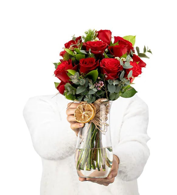 Vazoda 11 Kırmızı Gül