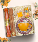 Kişiye Özel Turuncu Fincan & Turuncu Bubble Mum & Eyüp Sabri Tuncer Mini Kolonya & Çubuk Tütsü Hediye Seti