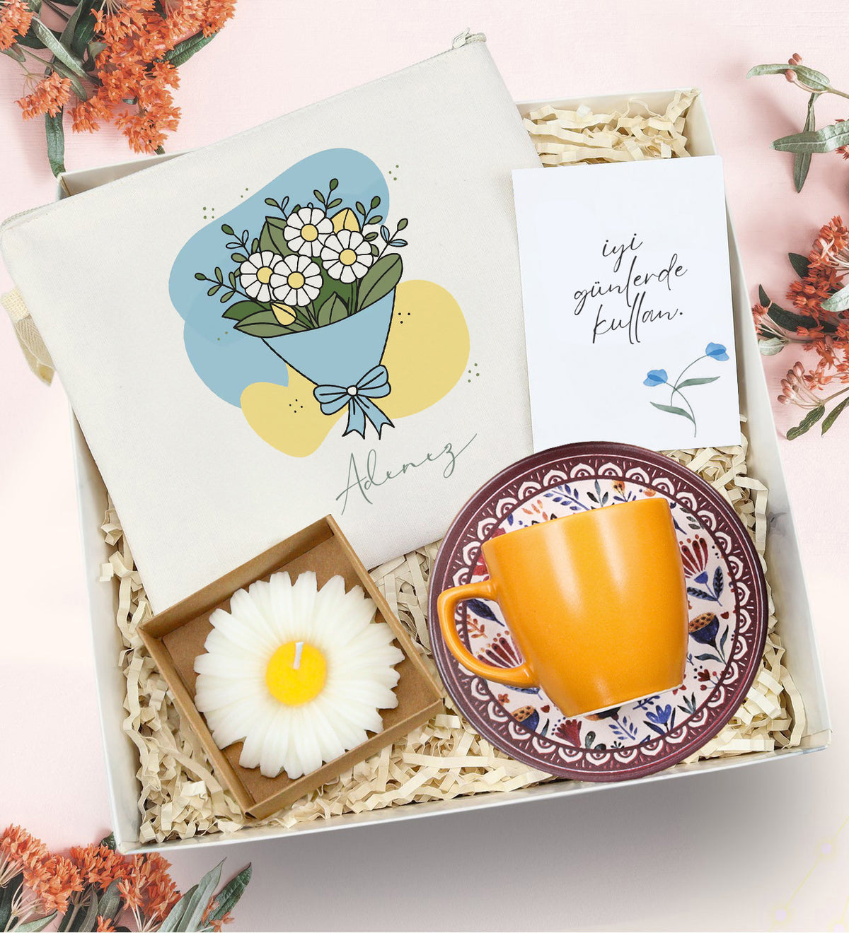 Kişiye Özel Ham Bez El Çantası & Mum & Türk Kahvesi Fincanı Hediye Seti