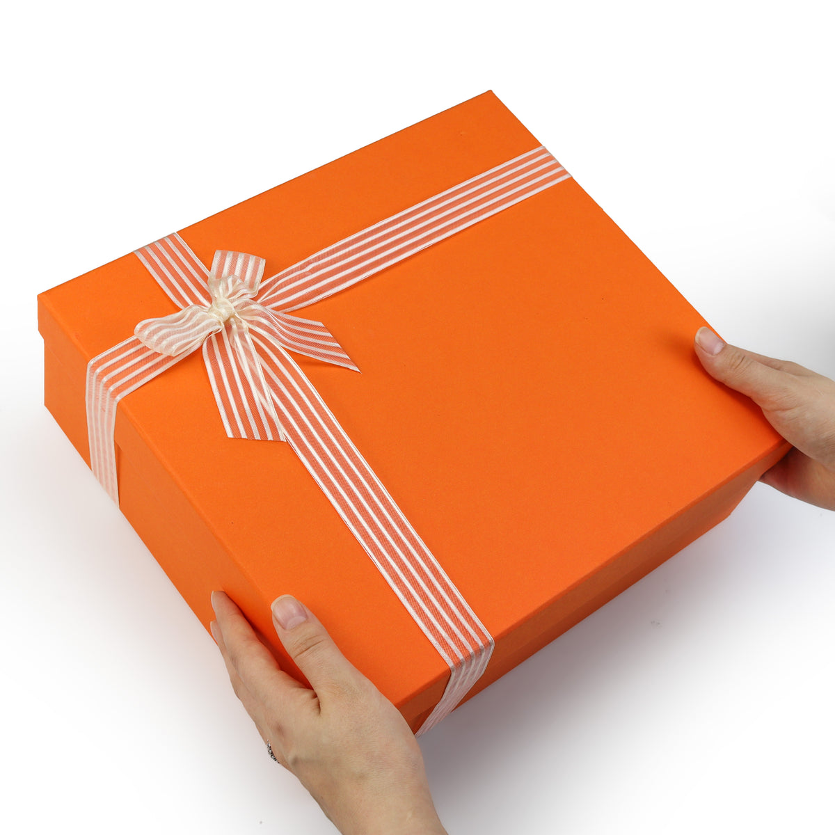 Turuncu Dereceli Termos & 3'lü Ayıcık Buketi Hediye Seti