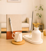 Dokulu Defter & Kalem & Standlı Tütsülük ve Vazo Seti & Bambu Tabaklı Geometrik Fincan Hediye Seti