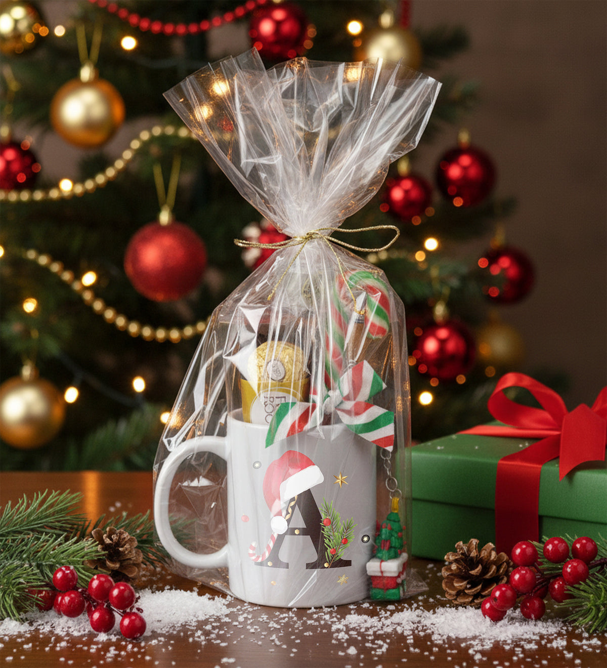 Baskılı Kupa & Baston Şeker & Tek İçimlik Sıcak Çikolata & Anahtarlık & Ferrero Rocher 3'lü Çikolata Hediye Seti