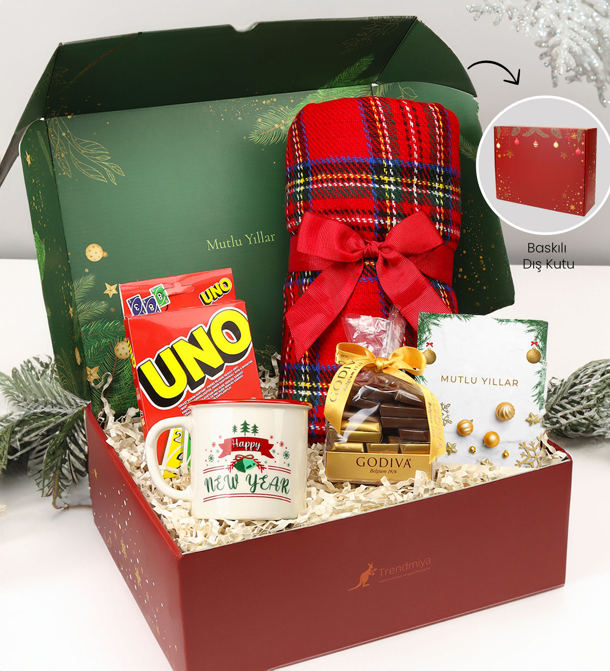 Yılbaşına Özel Happy New Year Temalı Vintage Kupa & Yılbaşına Özel Çift Taraflı Kalın Şal & UNO Kart Oyunu & Godiva Napoliten Çikolata Hediye Seti