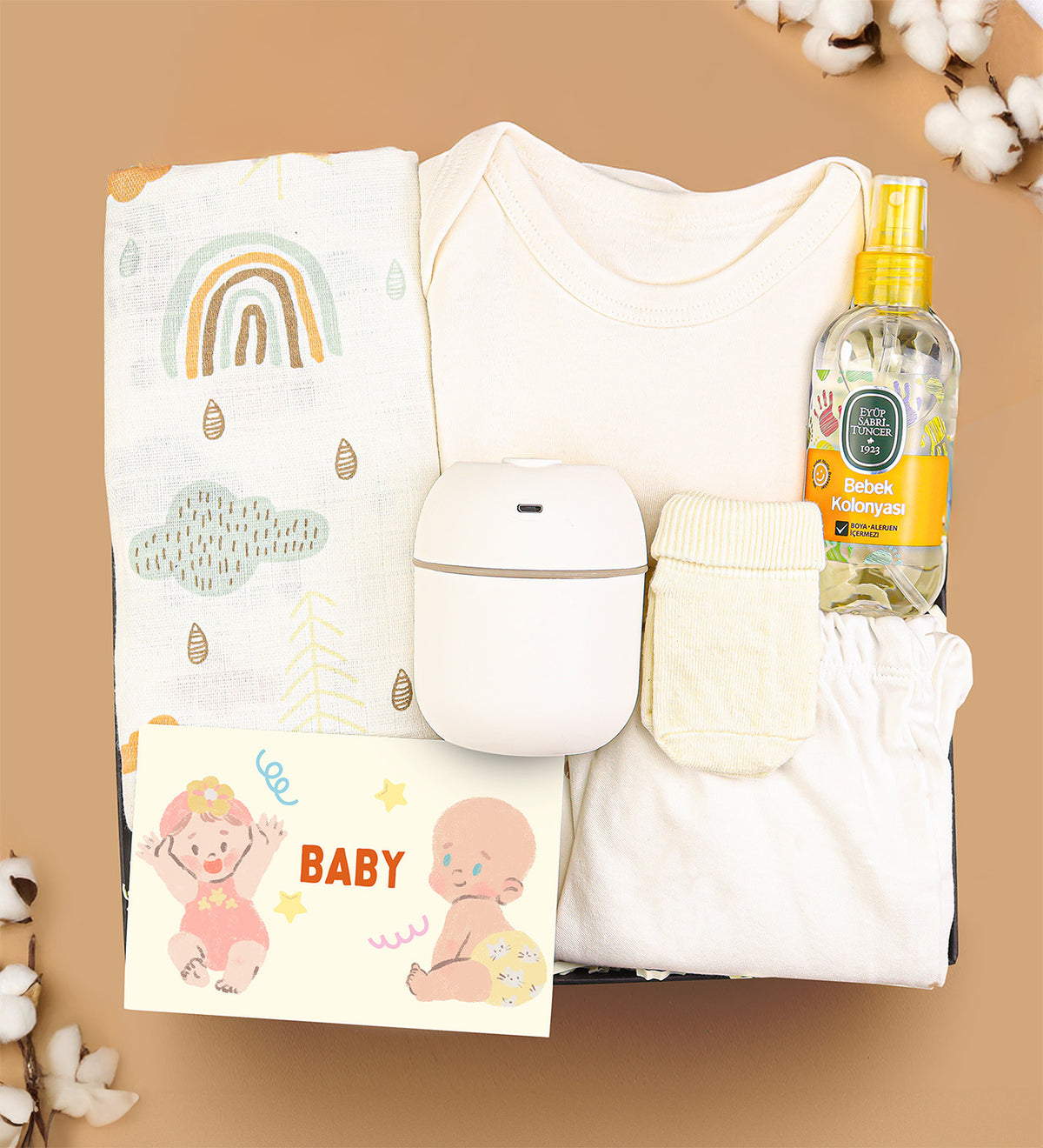 Tavşanlı Zıbın Takım & Müslin Bez Örtü & Hava Nemlendiricisi & Çorap & Eyüp Sabri Tuncer Bebek Kolonyası Hediye Seti