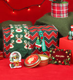 Tasarım Kutusunda Yılbaşı Çorabı & Anahtarlık & Mum & Kar Küresi Hediye Seti