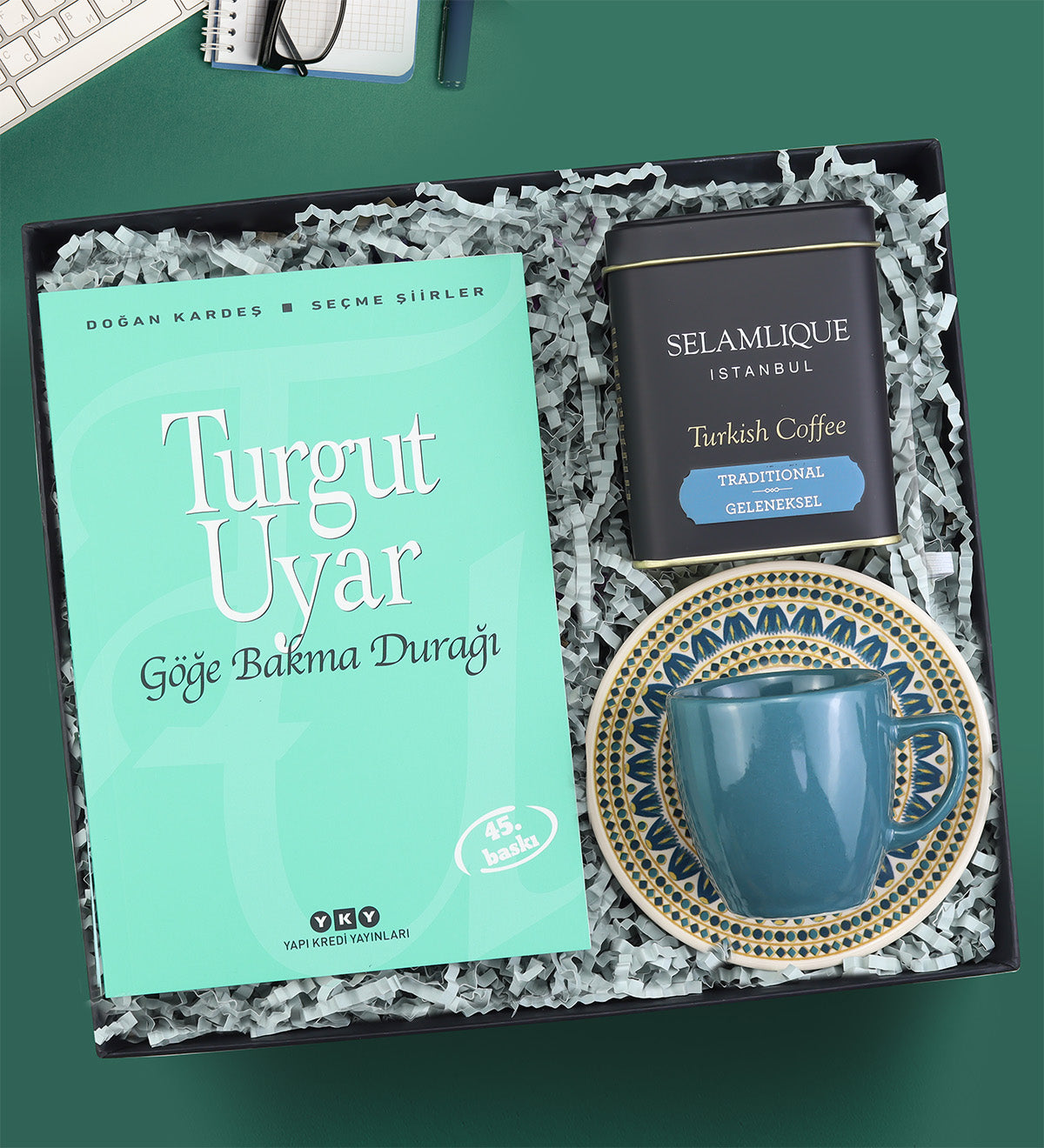 Kitap & Kahve & Fincan Hediye Seti