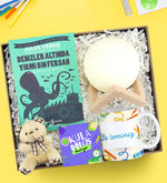Kitap & Anahtarlık & Gece Lambası & Kupa Okula Dönüş Hediye Seti