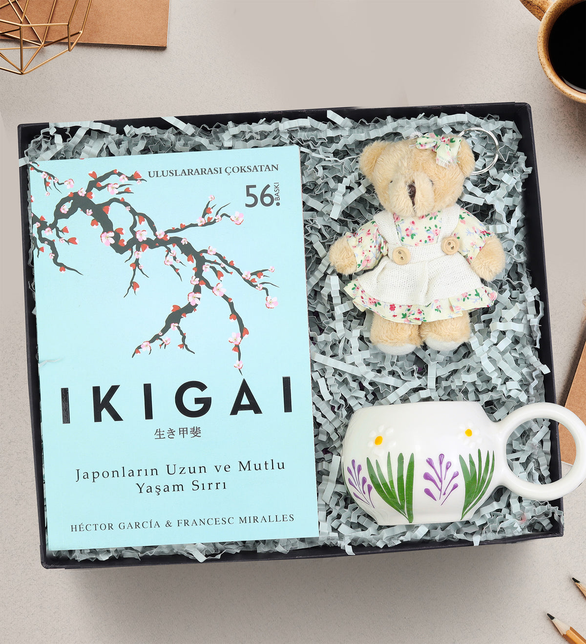 Ikigai Kitabı & Ayıcık Anahtarlık & El Yapımı Kupa Hediye Seti