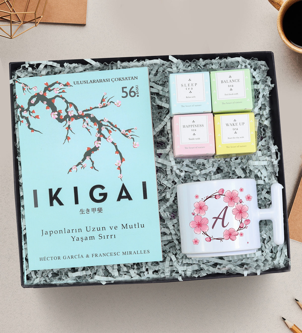 Ikigai Kitabı & Bitki Çayı & T Kupa