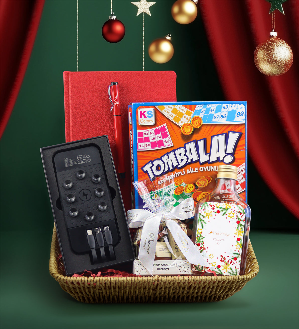 Özel Sepetinde Powerbank & 2026 Ajanda & Kalem & Tombala & Premium Çikolata & 200 ML Kolonya Yılbaşı Hediye Seti