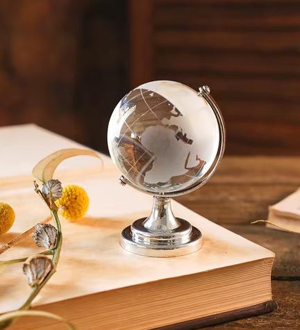 Kristal Dünya Cam Küre