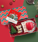 Tasarım Kutusunda Fincan & Türk Kahvesi & Çam Ağacı Mum & Draje Hediye Seti