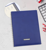 Yılbaşına Özel Spiralli Yeni Yıl Tarihli Ajanda & Kişiye Özel Mavi Mat Roller Kalem & Mavi Kupa & Alerya Premium Filtre Kahve & Yılbaşı Çorabı & Metal Kutulu Yılbaşı Mum Hediye Seti