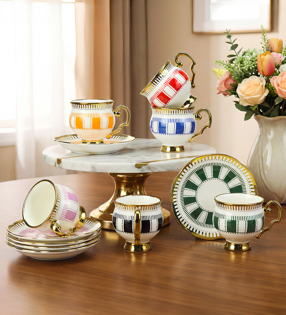 6'lı Çizgili Gold Detaylı Porselen Fincan Takımı