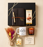Deri Kapaklı Vintage Anı-Seyahat Defteri & Gold Roller Kalem & Buket Çiçek & Kupa & Rakle Mum & Kolonya & Godiva Çikolata Hediye Seti