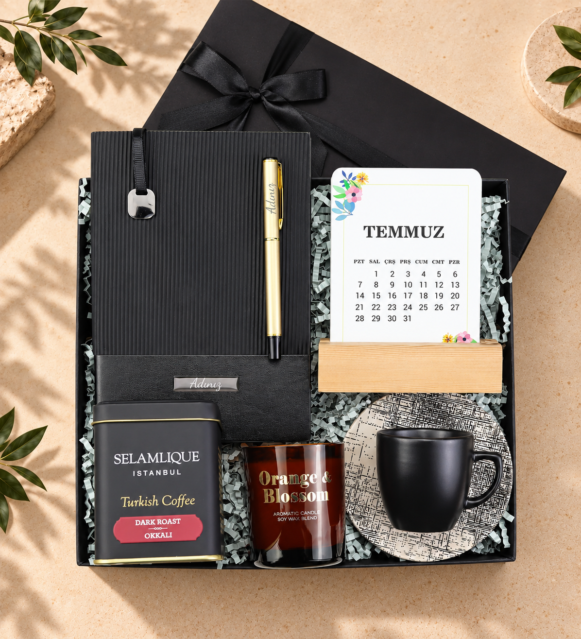 Esnek Kapak Defter & Gold Kalem & Takvim & Mum & Selamlıque & Fincan Hediye Seti