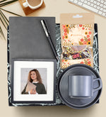 Esnek Kapak Gri Defter & Siyah Metal Roller Kalem & Bitki Çayı & Paspartu Çerçeve & Gri Double Fincan Hediye Seti