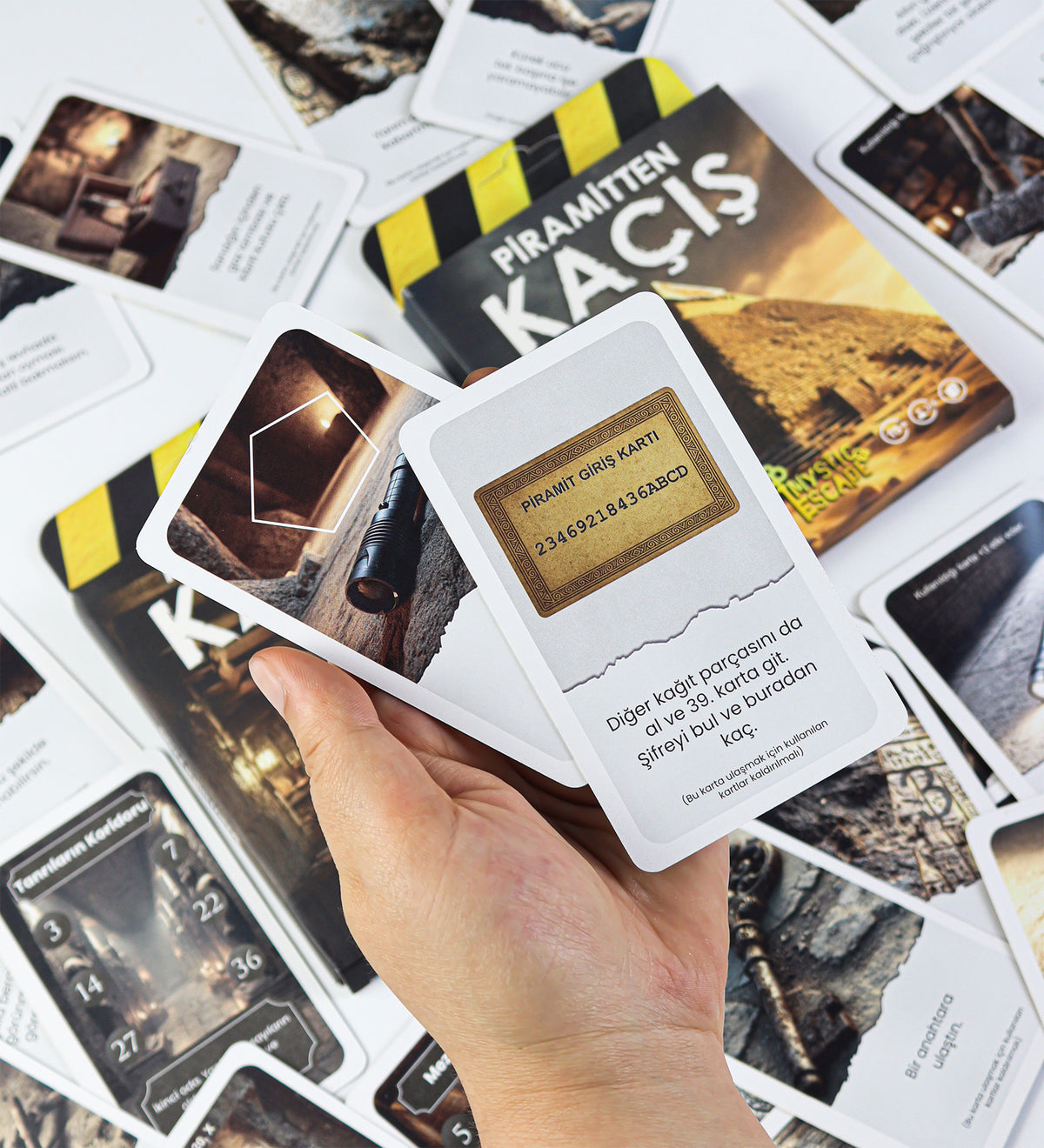 Dedektif Kart Oyunu - Kaçış