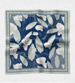 Mavi Çiçek Desenli Fular