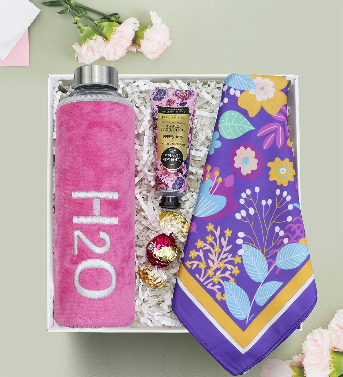 Peluş Mataralı Kadına Hediye Seti