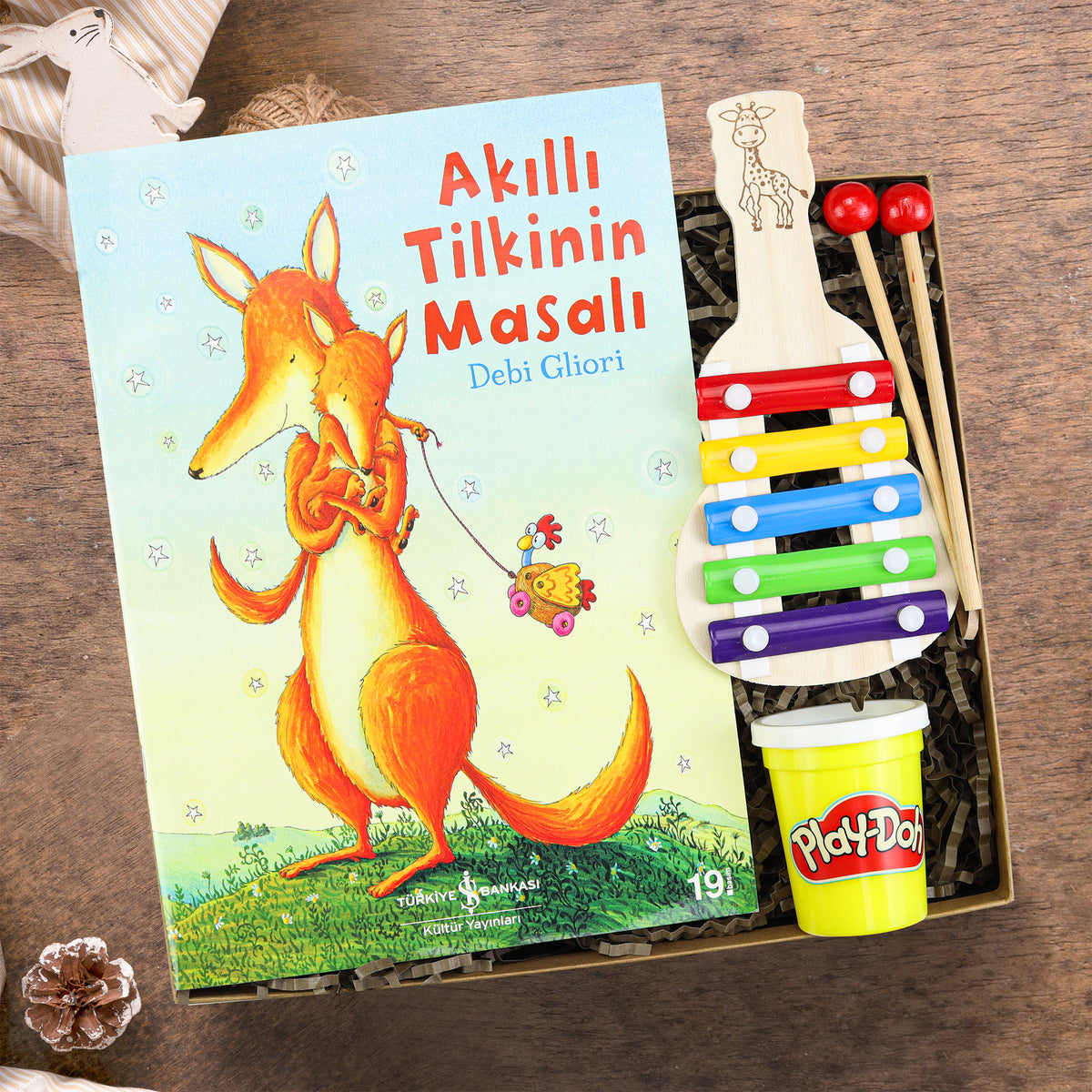 Ksilofon Müzik Aleti & Akıllı Tilkinin Masalı & Play-Doh Oyun Hamuru Hediye Seti