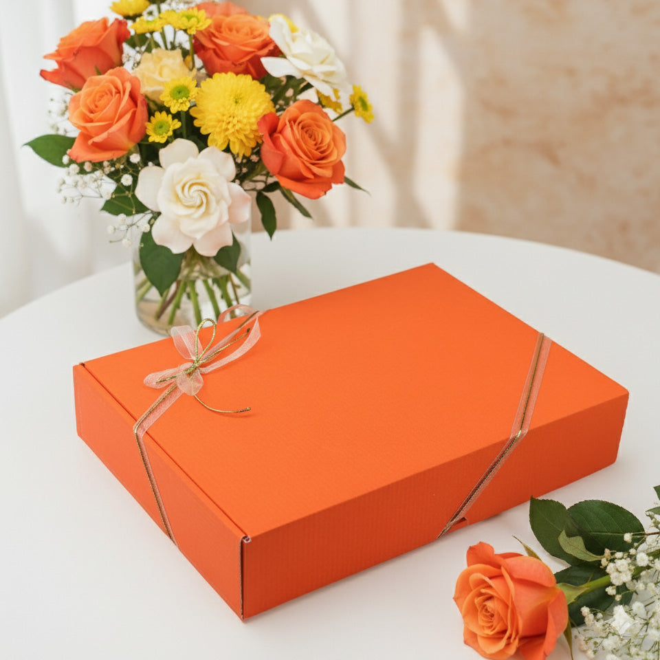 Turuncu Defter & Roller Kalem & Premium Madlen Çikolata Hediye Seti