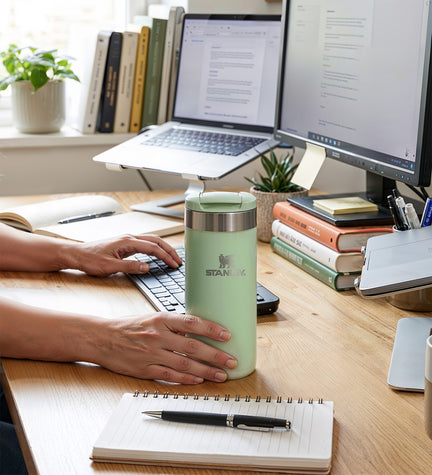 The AeroLight™ Transit Mug Stanley Termos 0.35 L Açık Yeşil