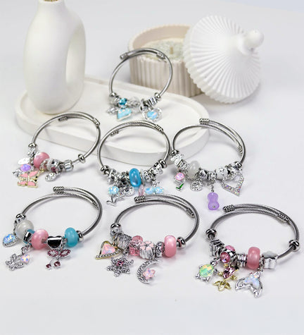 Gümüş Renk Charm Çelik Bileklik