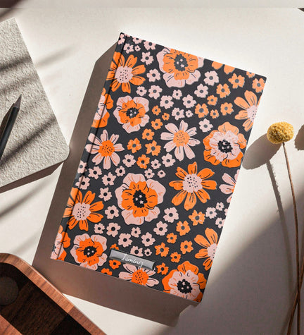 Turuncu Çiçek Desenli Defter