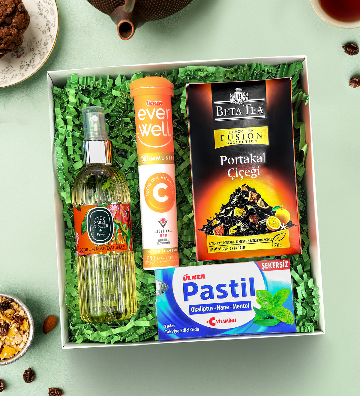 Ülker Everwell C Vitamini &Eyüp Sabri Tuncer 150ml Mandalina Kolonyası & Beta Tea Portakal Çiçeği Bitki Çayı & Ülker Pastil Hediye Seti
