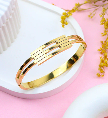 Gold Renk Çelik Kelepçe Bileklik