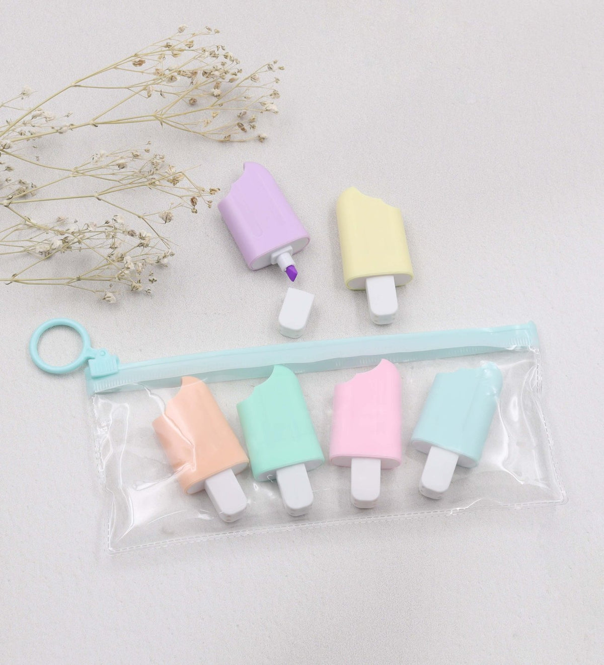 Kişiye Özel Pembe 500 ML Dereceli Termos & Konfeti Defter & Mor Dikişli Mini Not Defteri & Dondurma Fosforlu Kalem & Doğum Günü Yıldız Mum Hediye Seti