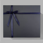 Kurdeleli Siyah Premium Kutu