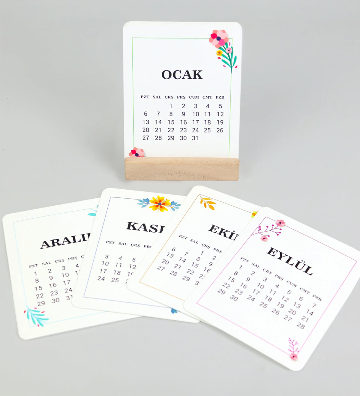 Defter & Kalem & Takvim & Filtre Kahve & Mum & Kupa Hediye Seti