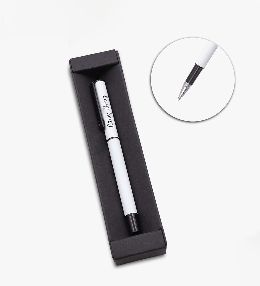Öğretmenler Günü Kişiye Özel Beyaz Defter & Çelik Termos & Roller Kalem & Godiva Çikolata & Kolonya & Tasarımlı T Kupa